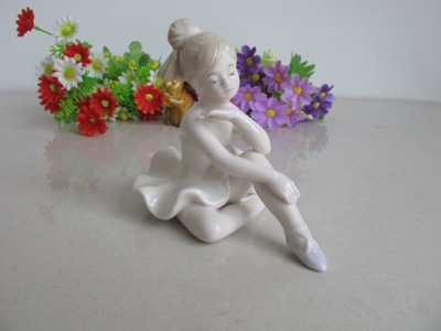 【厂家直销 陶瓷工艺品 超萌可爱芭蕾小女孩子 0107】价格,厂家,图片,陶瓷工艺品,德化县冠亚陶瓷工艺厂-